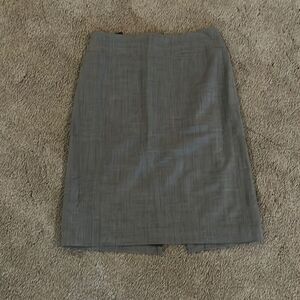 Banana Republic gray dress suiting skirt, size 0